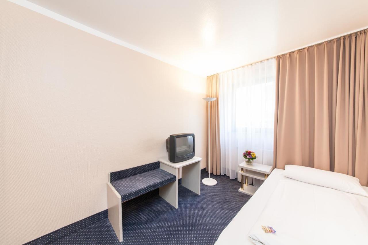 Hotel An Der Ko דיסלדורף מראה חיצוני תמונה